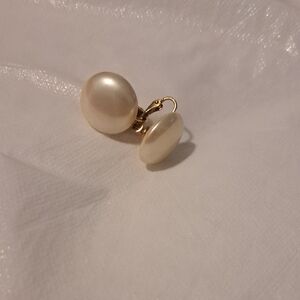 Elegant Gold and Cream Clip-On Earrings
